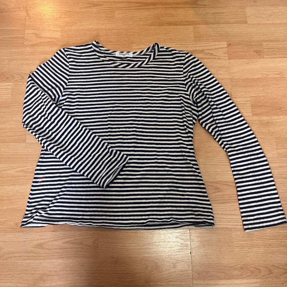 Perfectwhitetee striped long sleeve crewneck medium navy white coastal prep FLAW